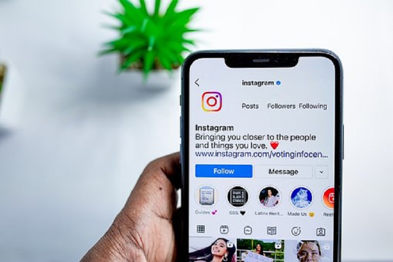 Cara mengganti kata sandi Instagram perlu untuk kamu ketahui. Instagram merupakan salah satu media sosial yang populer.