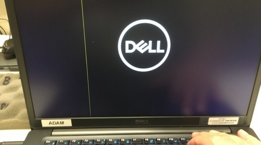 Cara menghilangkan garis di layar laptop