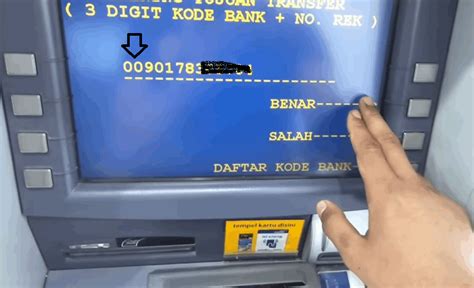 Masukkan kode unik ke ATM